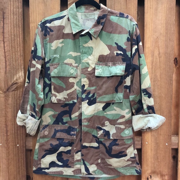 Other - Vintage Military Camo Shirt / Light Jacket